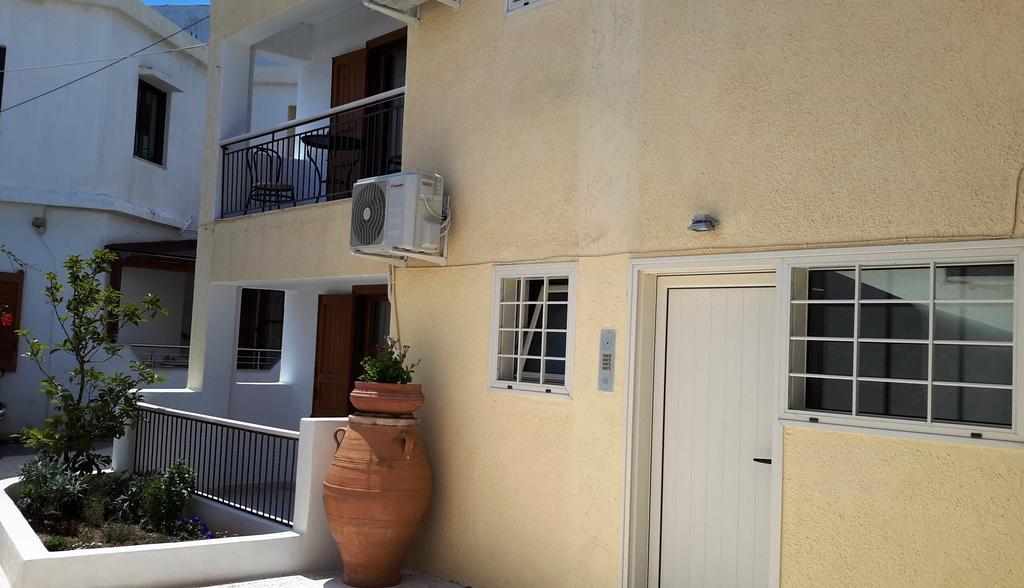 Granny'S House Palekastro Exterior foto